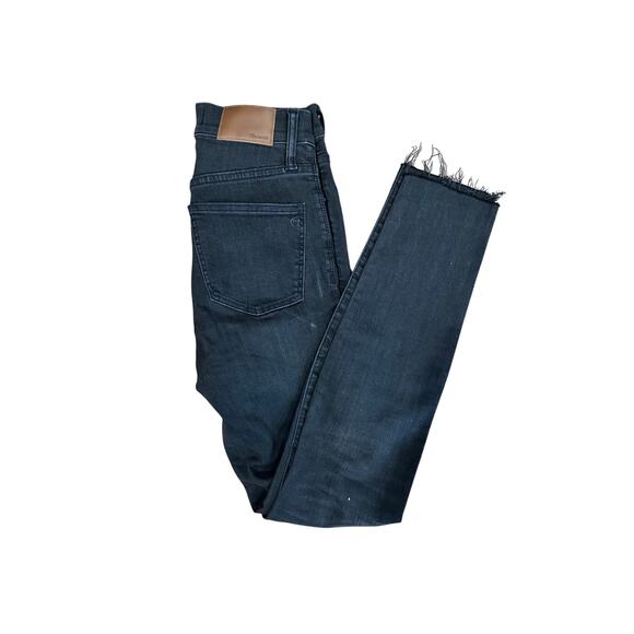 Madewell 9" Mid-Rise Skinny Jeans in Black Sea - Picture 6 of 8